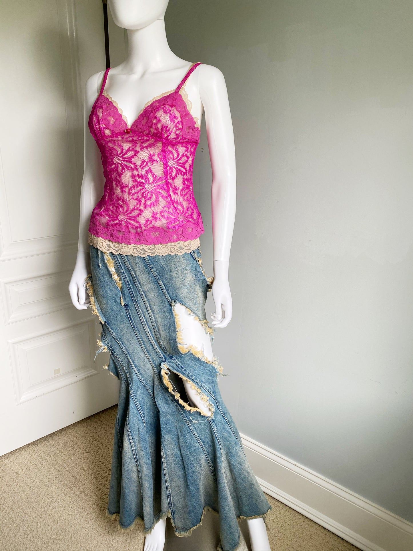 Dolce & Gabanna lace pink top